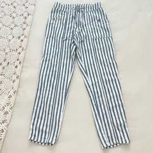 American Eagle Blue Striped Pants